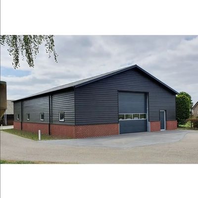 Requisiti del cliente soddisfatto laboratorio prefabbricato auto stoccaggio edificio in metallo con finestra in PVC