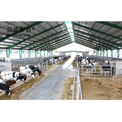 Moderno design struttura in acciaio Bovini allevamenti allevamenti allevamenti allevamenti capannone edificio con travi in acciaio H travi