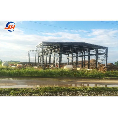 Scaffale a telaio metallico per magazzini industriali con copertura AiSi standard e pannelli sandwich