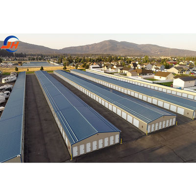 Immagazzino di struttura in acciaio prefabbricato 40x100x20 con C.Z.