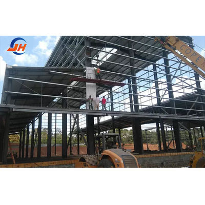 Progettazione di capannoni industriali Edifici prefabbricati per officine di metallo con struttura leggera