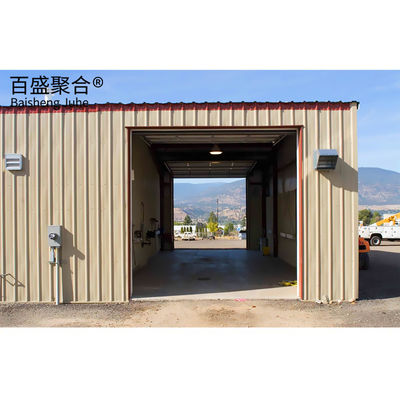Progettazione di garage con tetto a lamiera di acciaio singolo