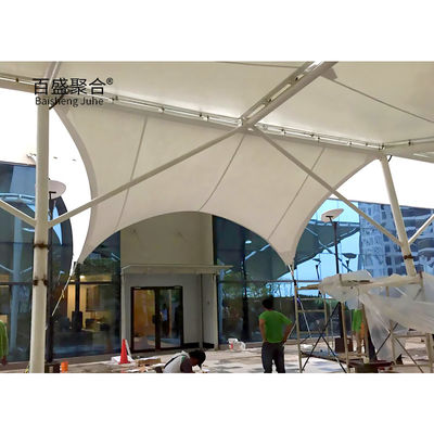 800-1300GSM Tessuti rivestiti in PVC Strutture di ombra a membrana architettonica Tensile