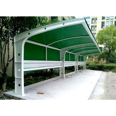 Pergola metallica a telaio di acciaio per parcheggi di autoveicoli con rivestimento in polvere bianca e trattamento termico