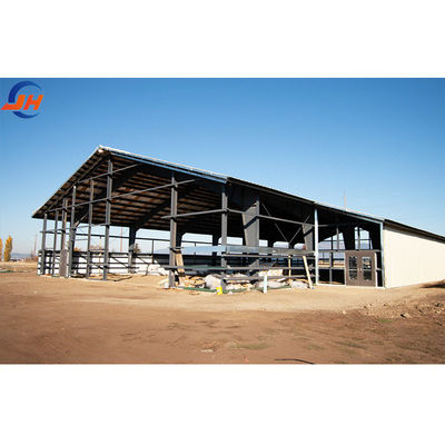 Struttura in acciaio leggero prefabbricata Progettazione di edifici di magazzino con pannello sandwich di isolamento